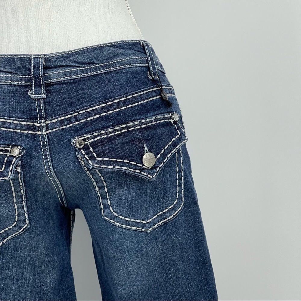 Paisley Sky Straight Leg Jeans with Flap Pockets | Size 4 - Picture 8 of 12